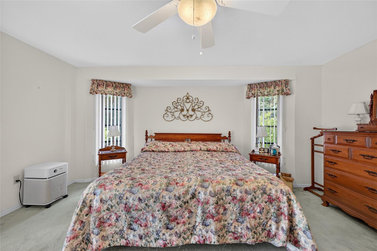 Image 17 of 36 For 14483 Keene Avenue