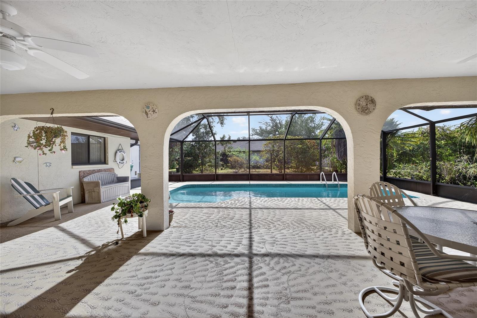 Image 28 of 36 For 14483 Keene Avenue