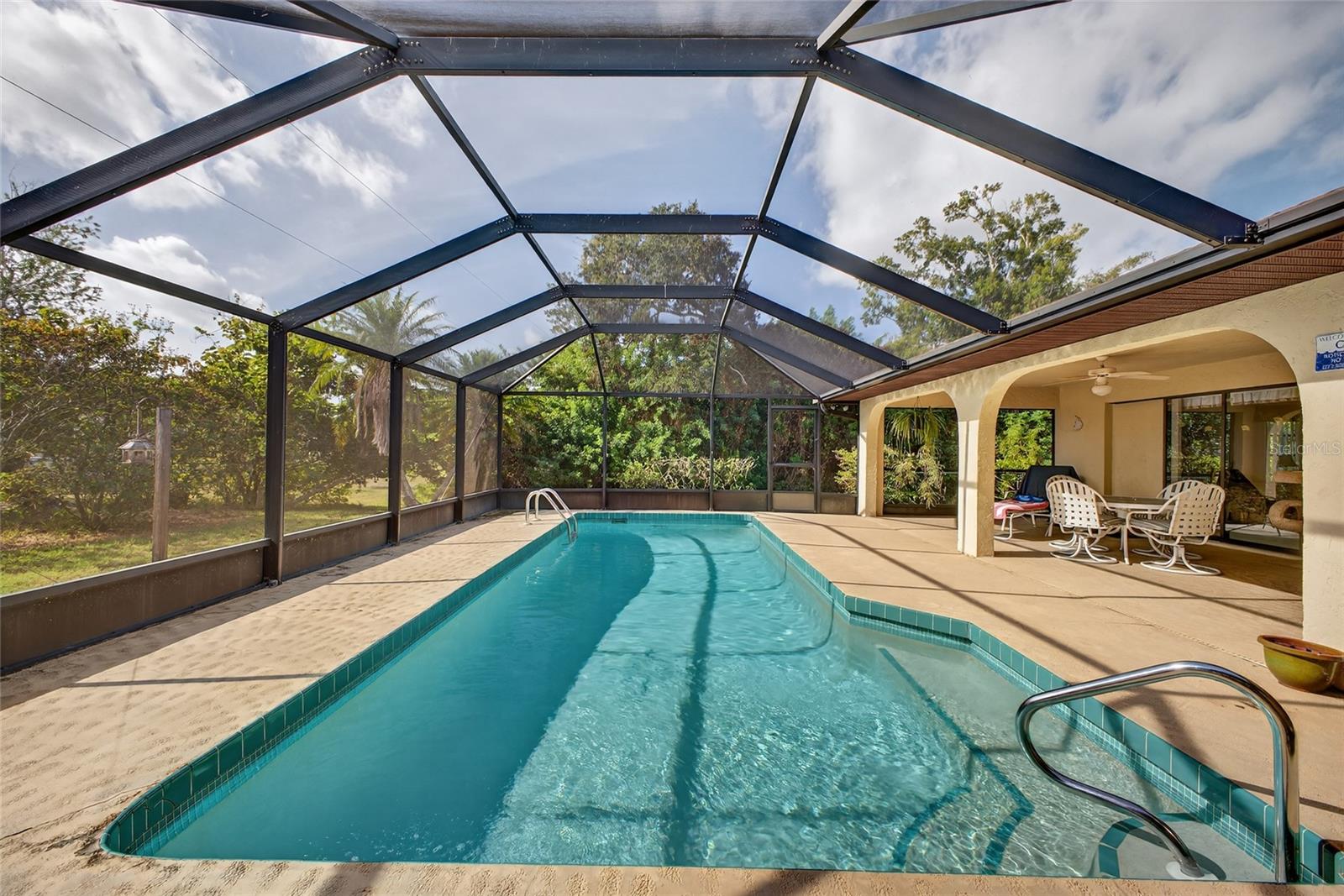 Image 29 of 36 For 14483 Keene Avenue