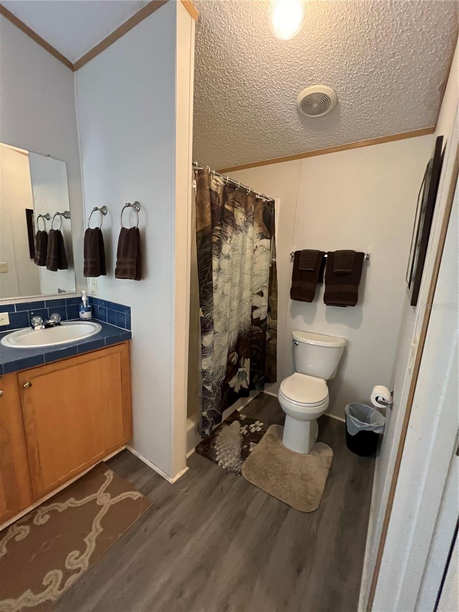 Image 16 of 33 For 589 Cumorah Hill Street