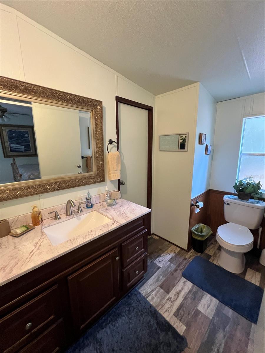 Image 20 of 33 For 589 Cumorah Hill Street