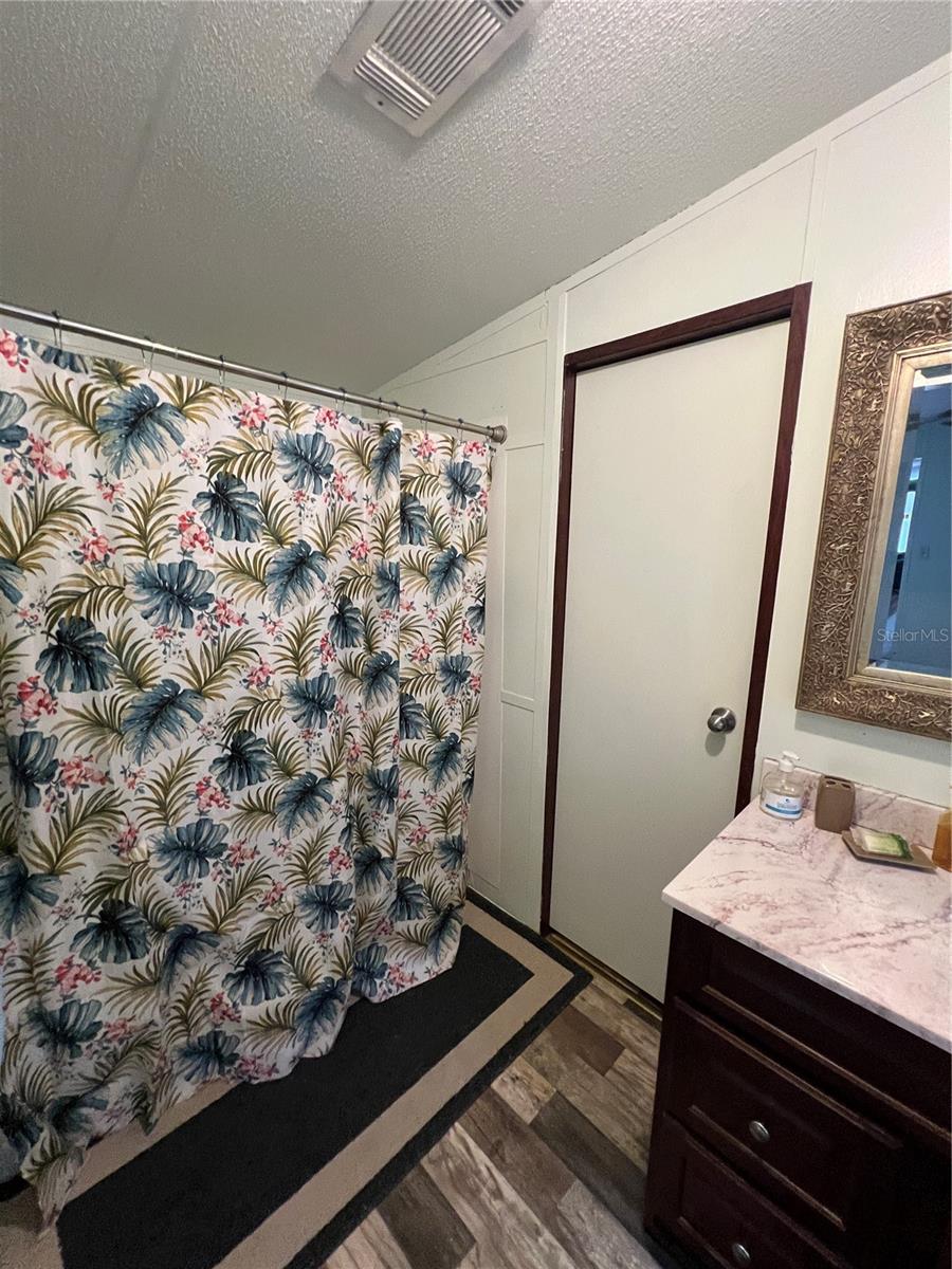 Image 21 of 33 For 589 Cumorah Hill Street