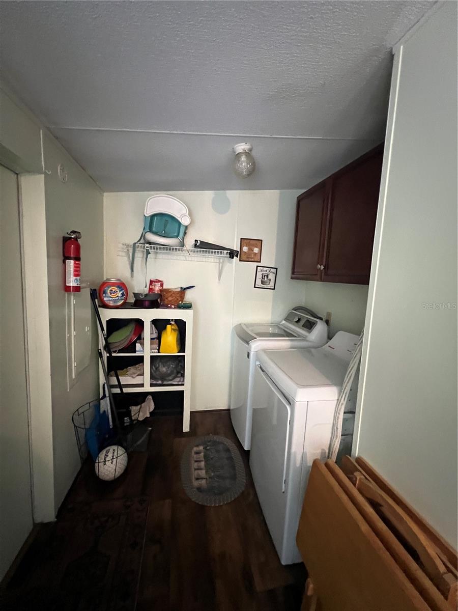 Image 30 of 33 For 589 Cumorah Hill Street