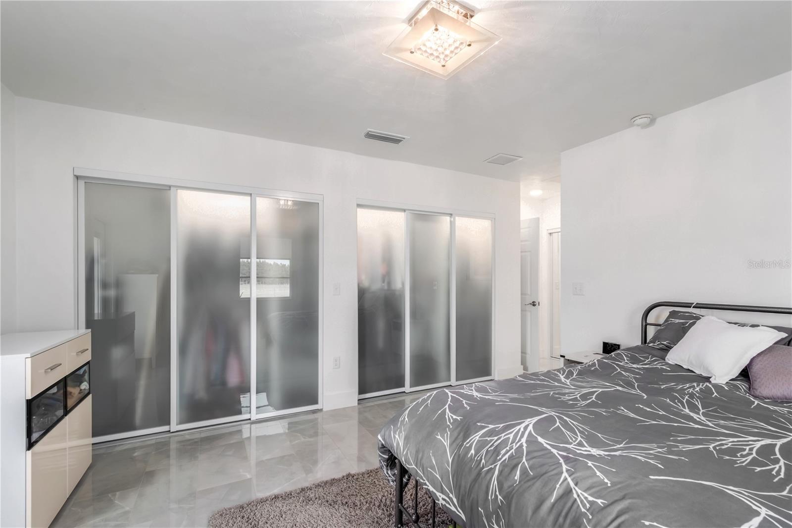 Image 28 of 52 For 1415 4th Avenue