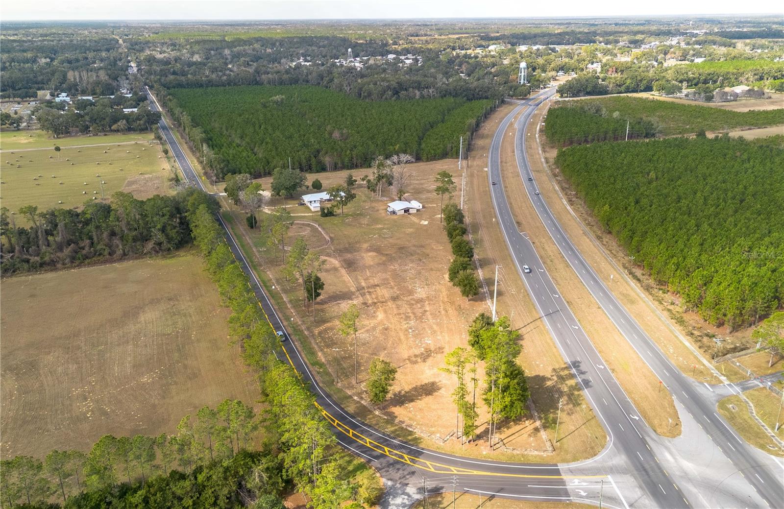 Image 4 of 52 For 1415 4th Avenue