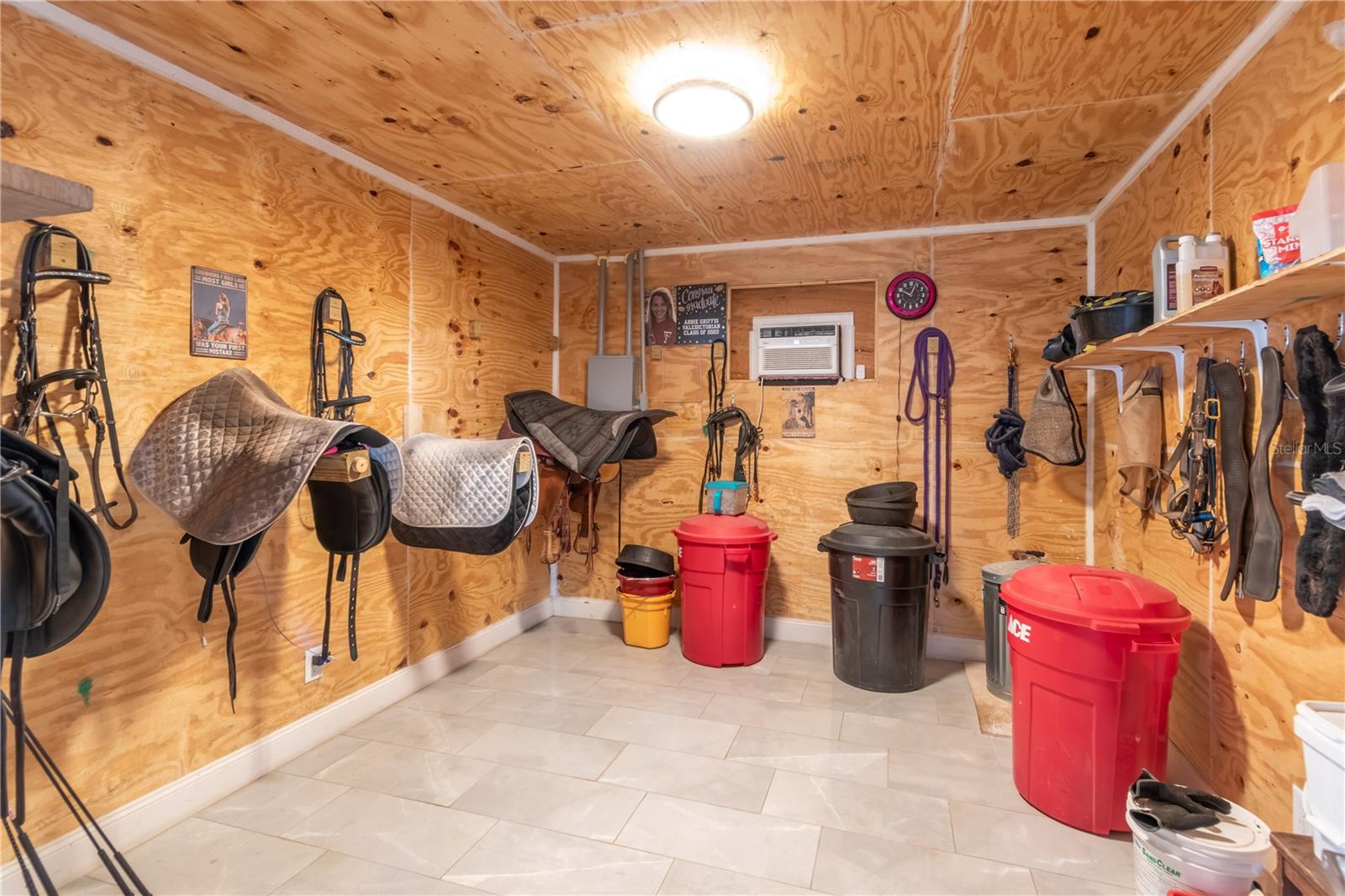 Image 43 of 52 For 1415 4th Avenue