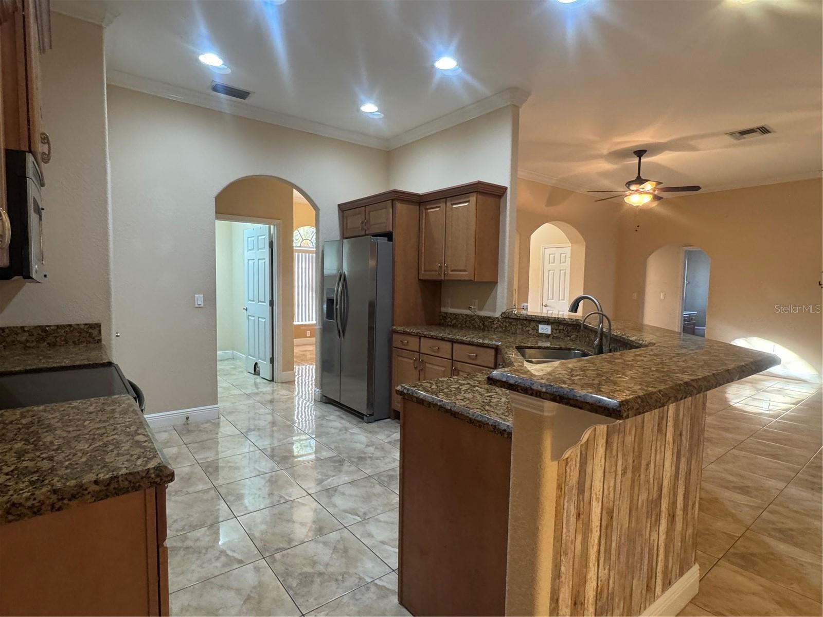 Image 12 of 36 For 852 Kingfisher Avenue Nw