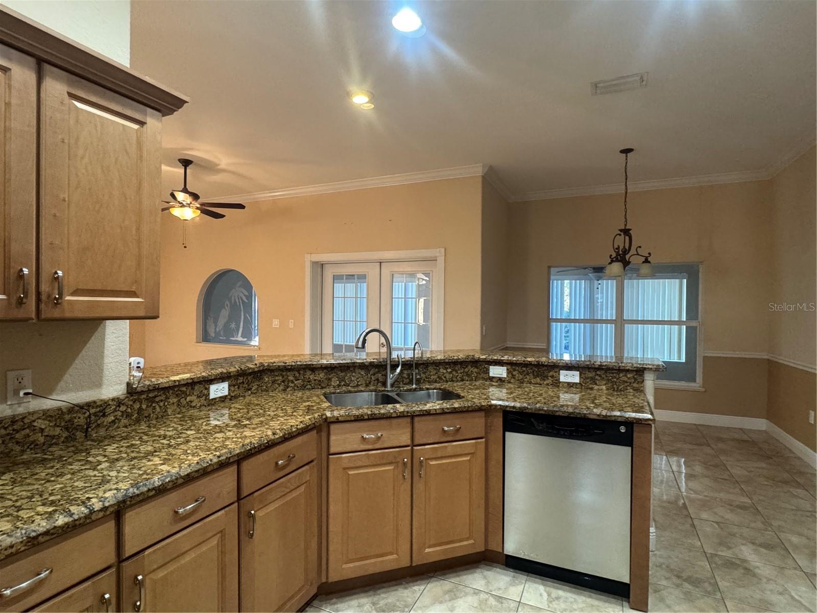 Image 13 of 36 For 852 Kingfisher Avenue Nw