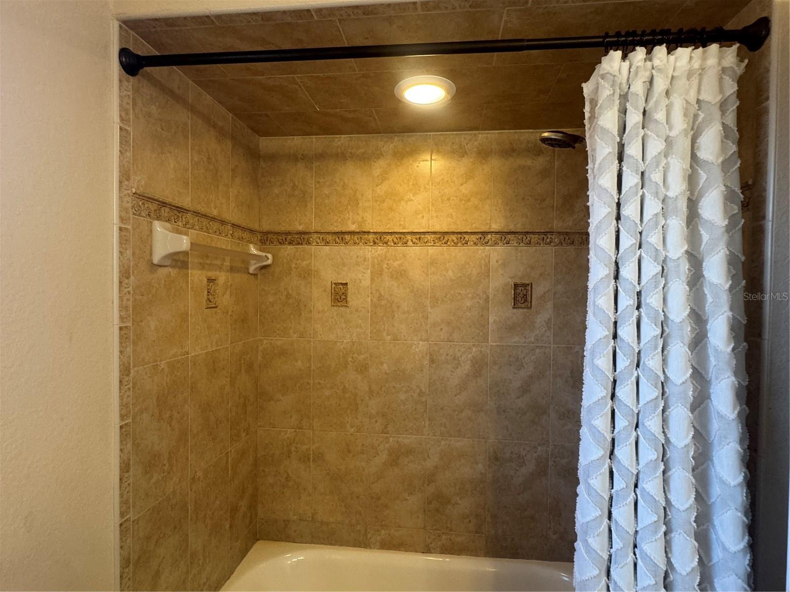 Image 22 of 36 For 852 Kingfisher Avenue Nw