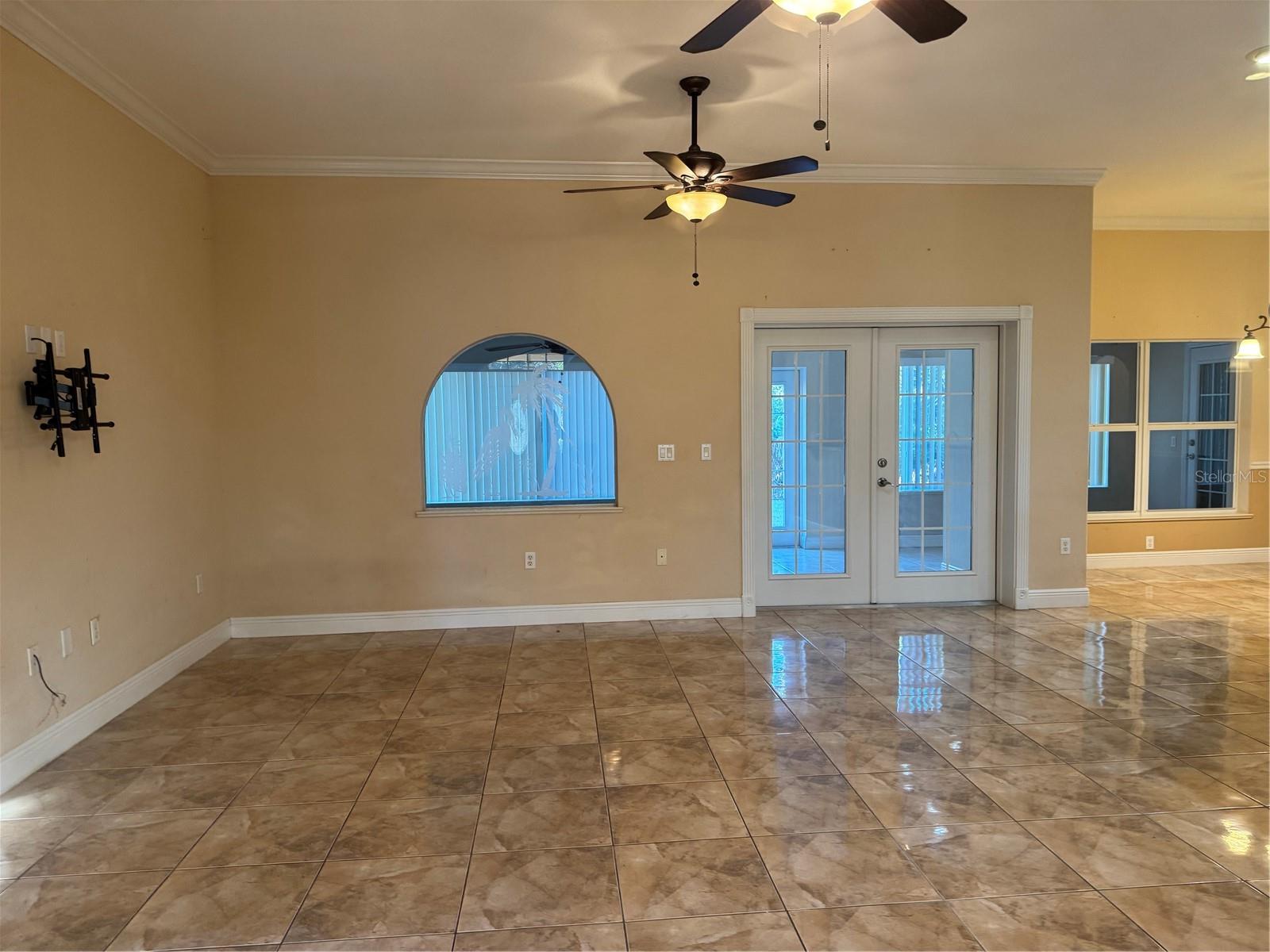 Image 9 of 36 For 852 Kingfisher Avenue Nw