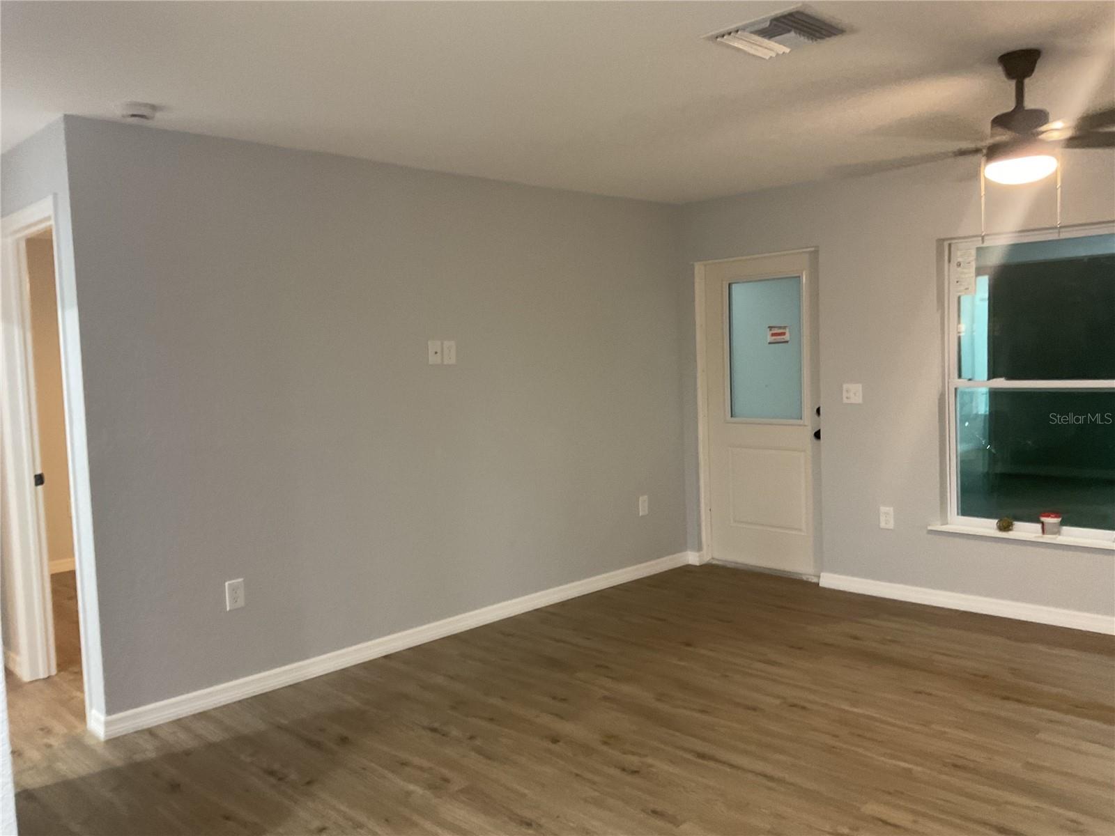 Image 11 of 24 For 2432 5th Street