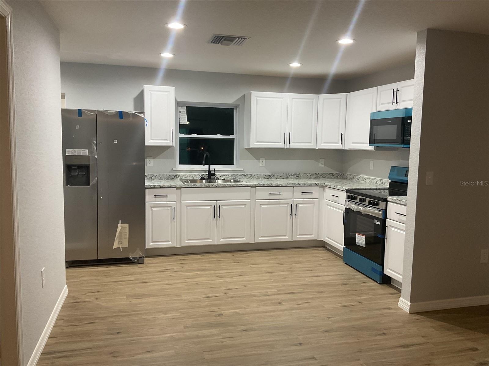 Image 12 of 24 For 2432 5th Street