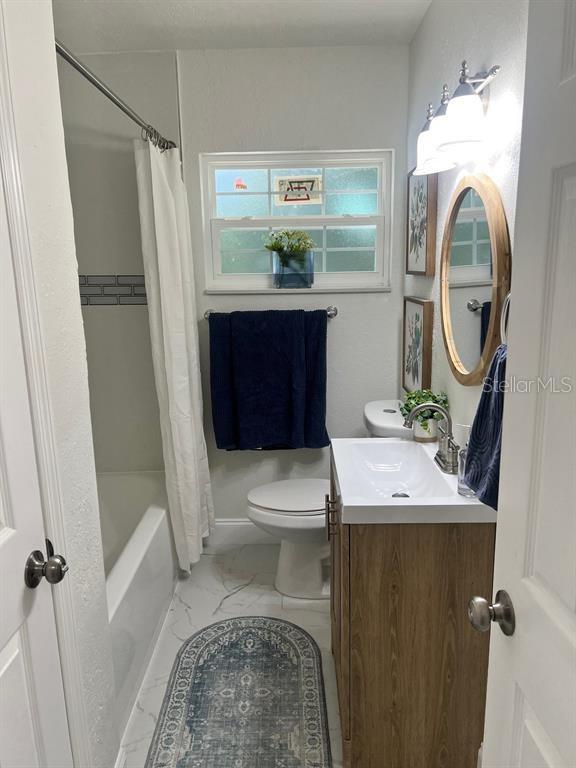 Image 14 of 28 For 1858 Lake Weir Avenue