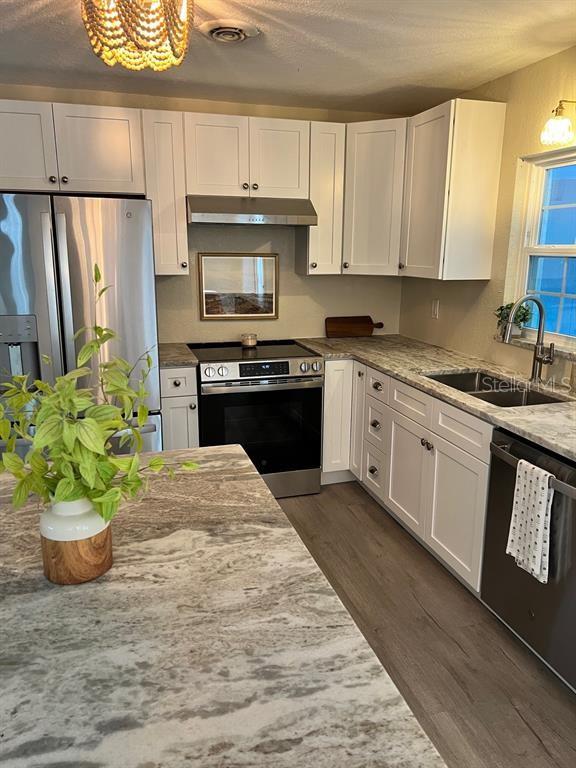 Image 6 of 28 For 1858 Lake Weir Avenue