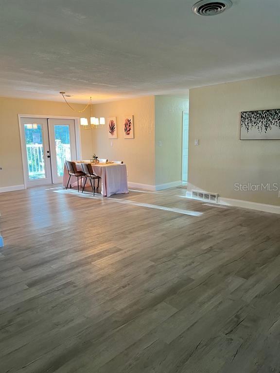 Image 7 of 28 For 1858 Lake Weir Avenue