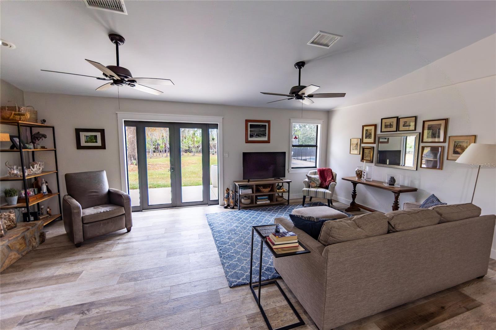 Image 4 of 78 For 32801 Hwy 441 N 10