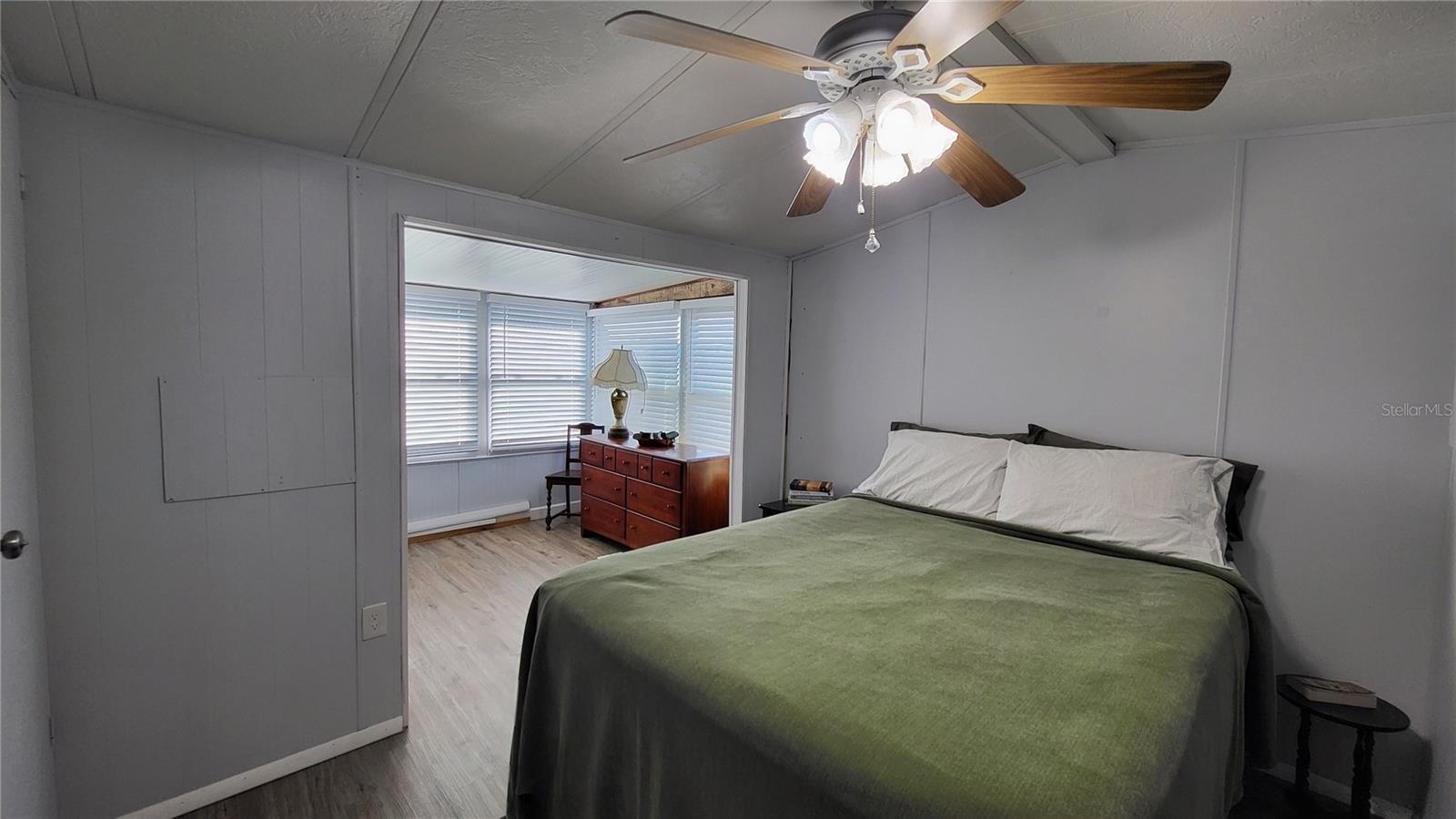 Image 12 of 36 For 37 Shell Road