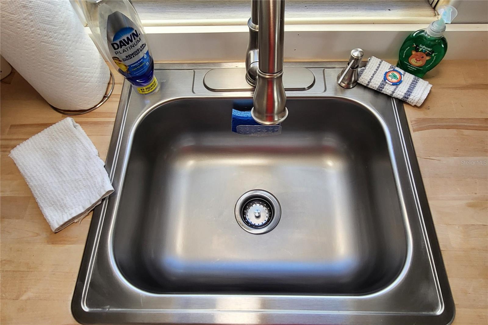 Image 18 of 36 For 37 Shell Road