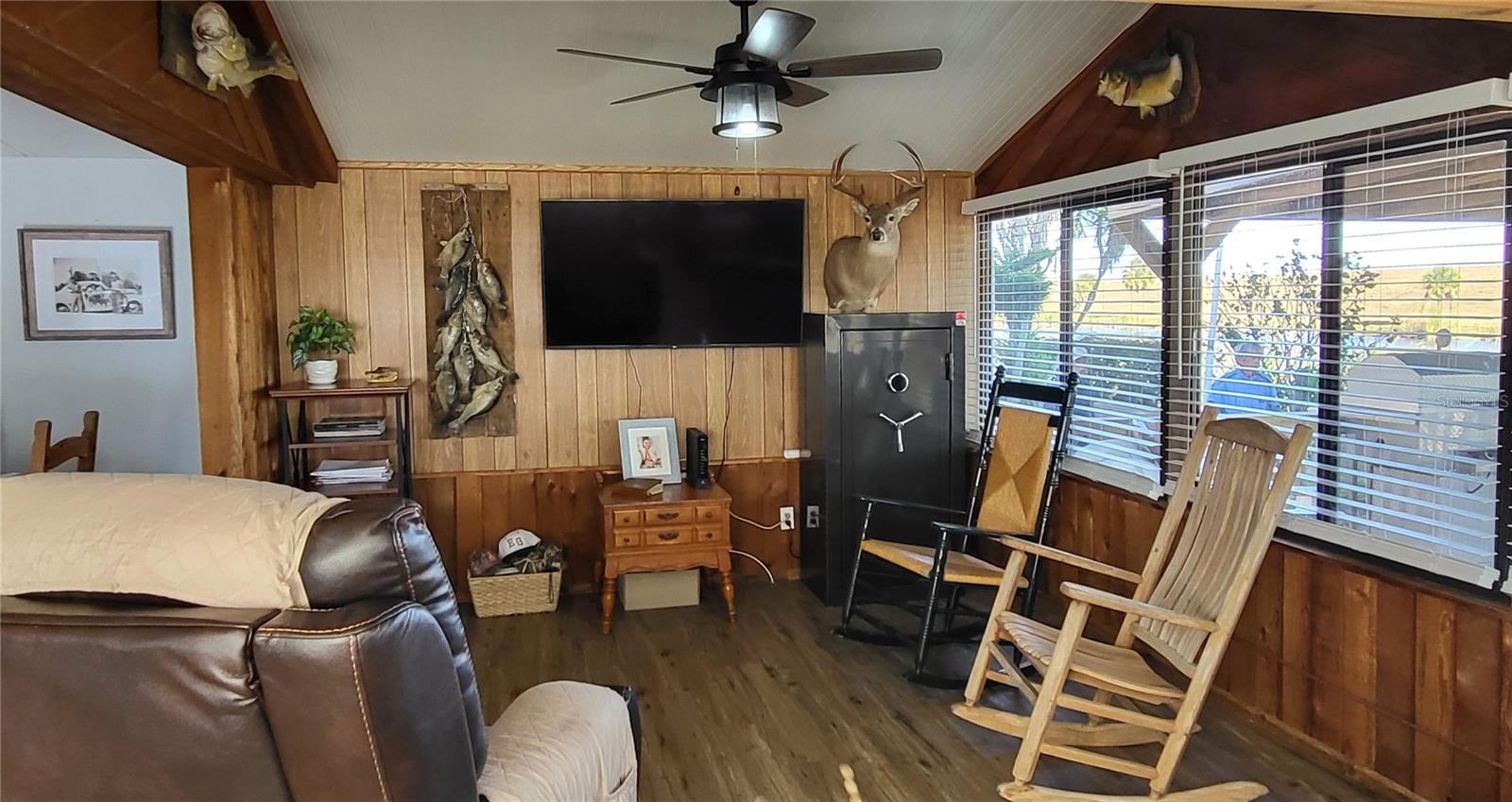 Image 24 of 36 For 37 Shell Road