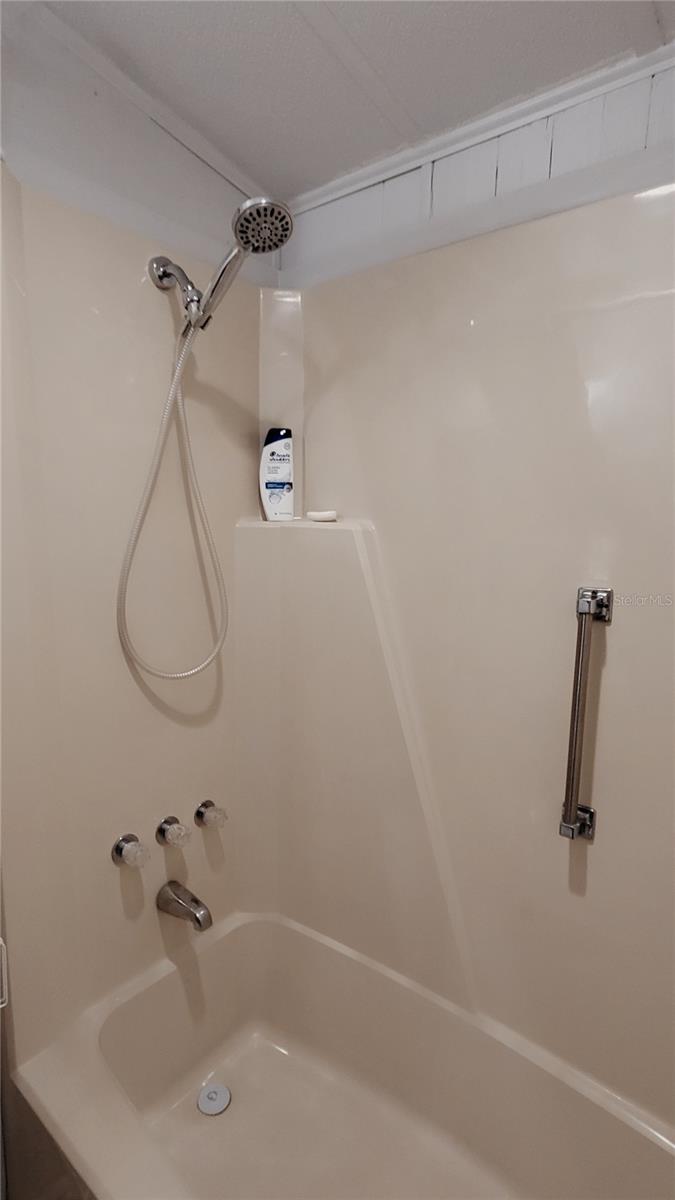 Image 8 of 36 For 37 Shell Road