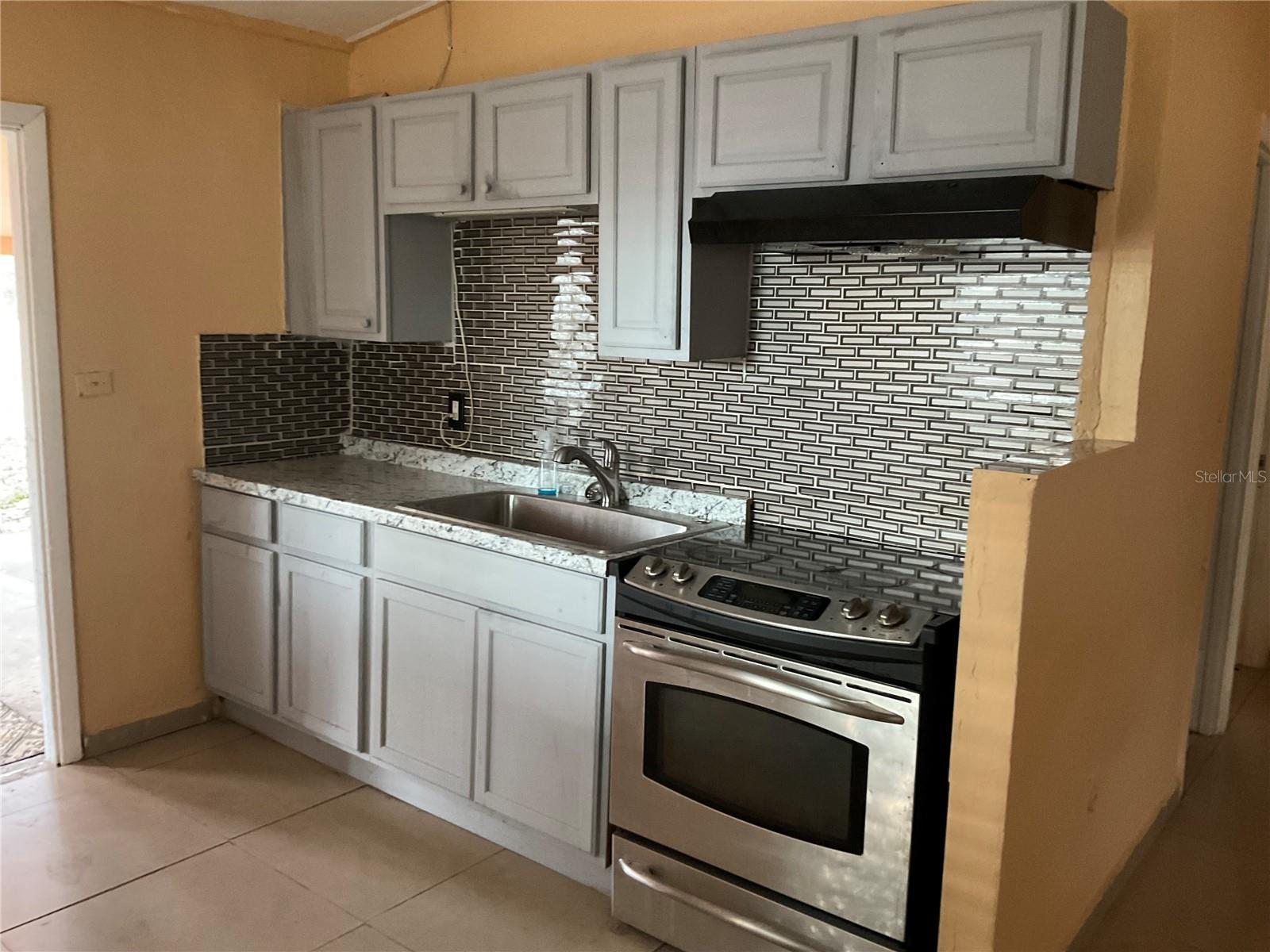 Image 12 of 16 For 3632 28th Avenue