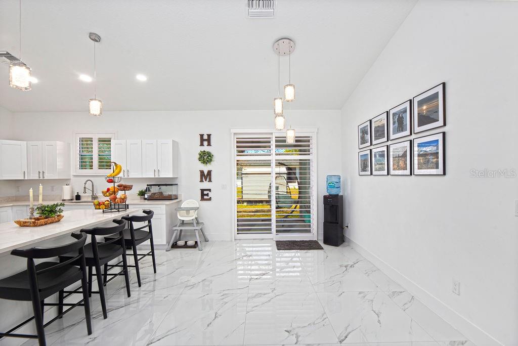 Image 11 of 40 For 3573 18th Avenue