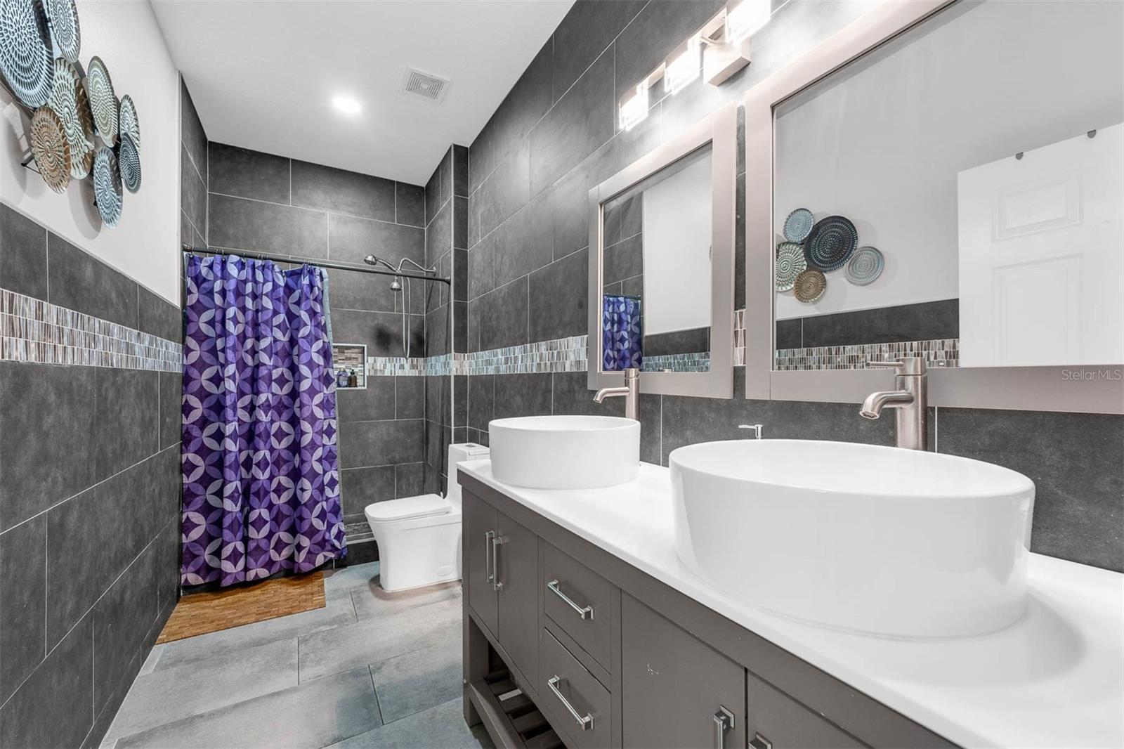 Image 34 of 57 For 6158 Lightner Drive