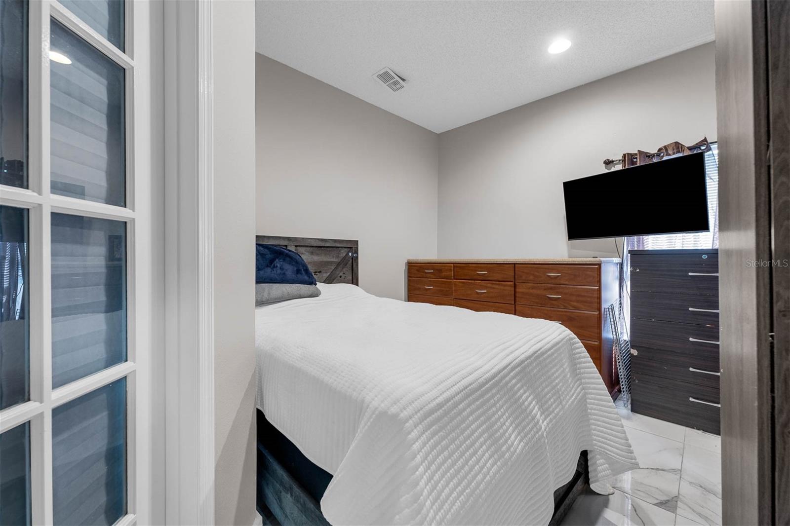 Image 40 of 57 For 6158 Lightner Drive