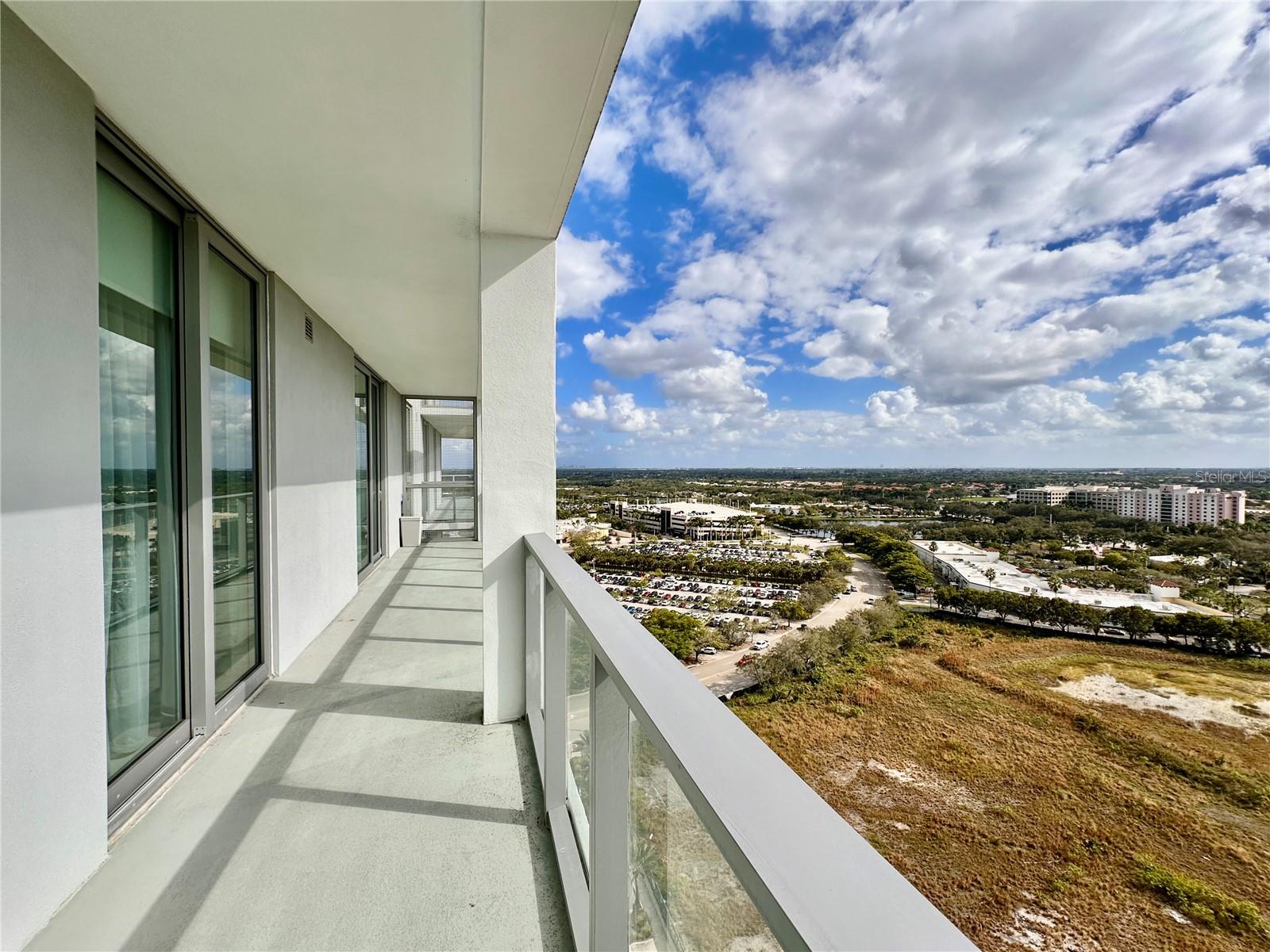 Image 2 of 26 For 2000 Metropica Way 1708