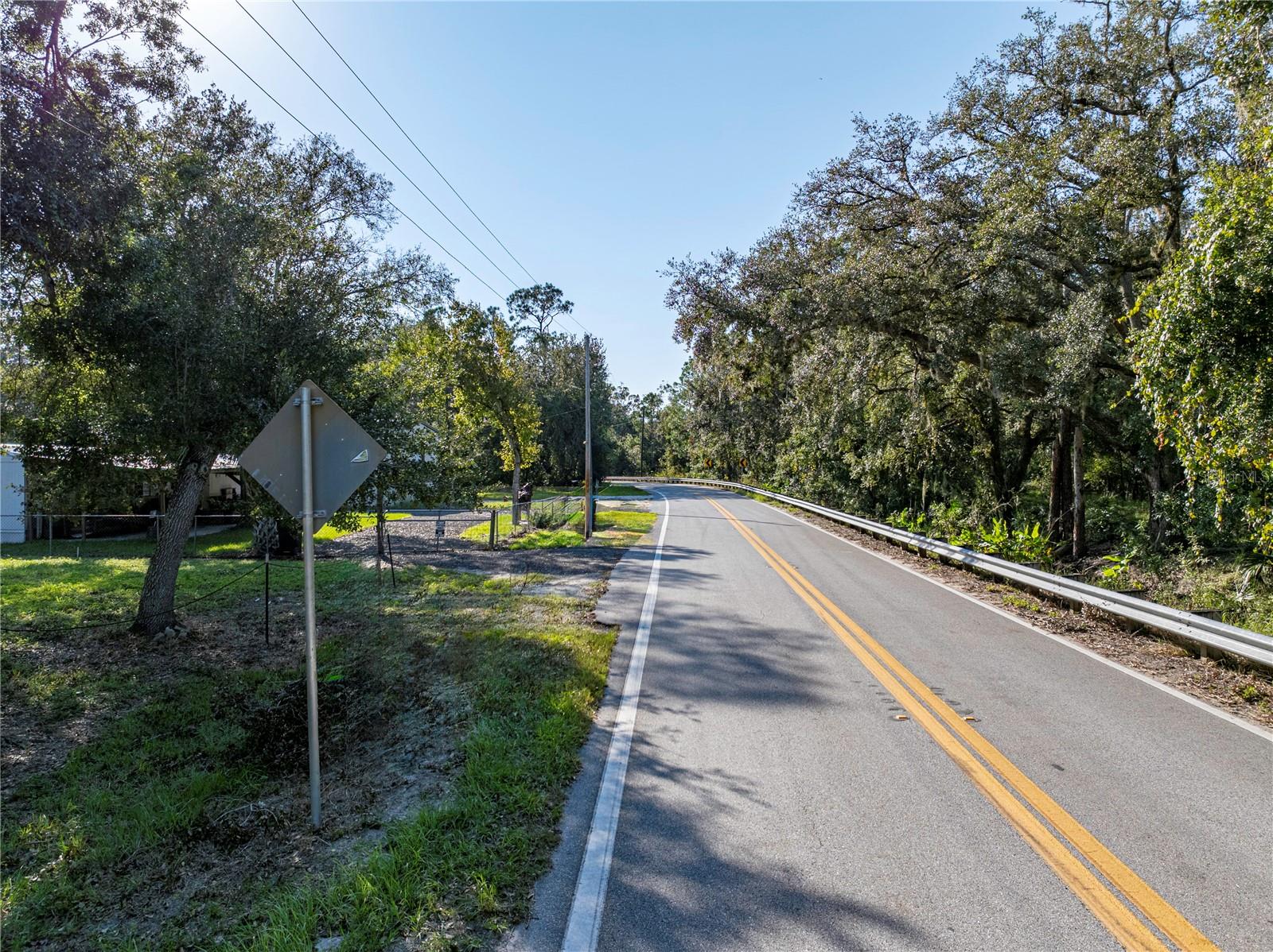 Image 12 of 22 For Lake Hatchineha Road