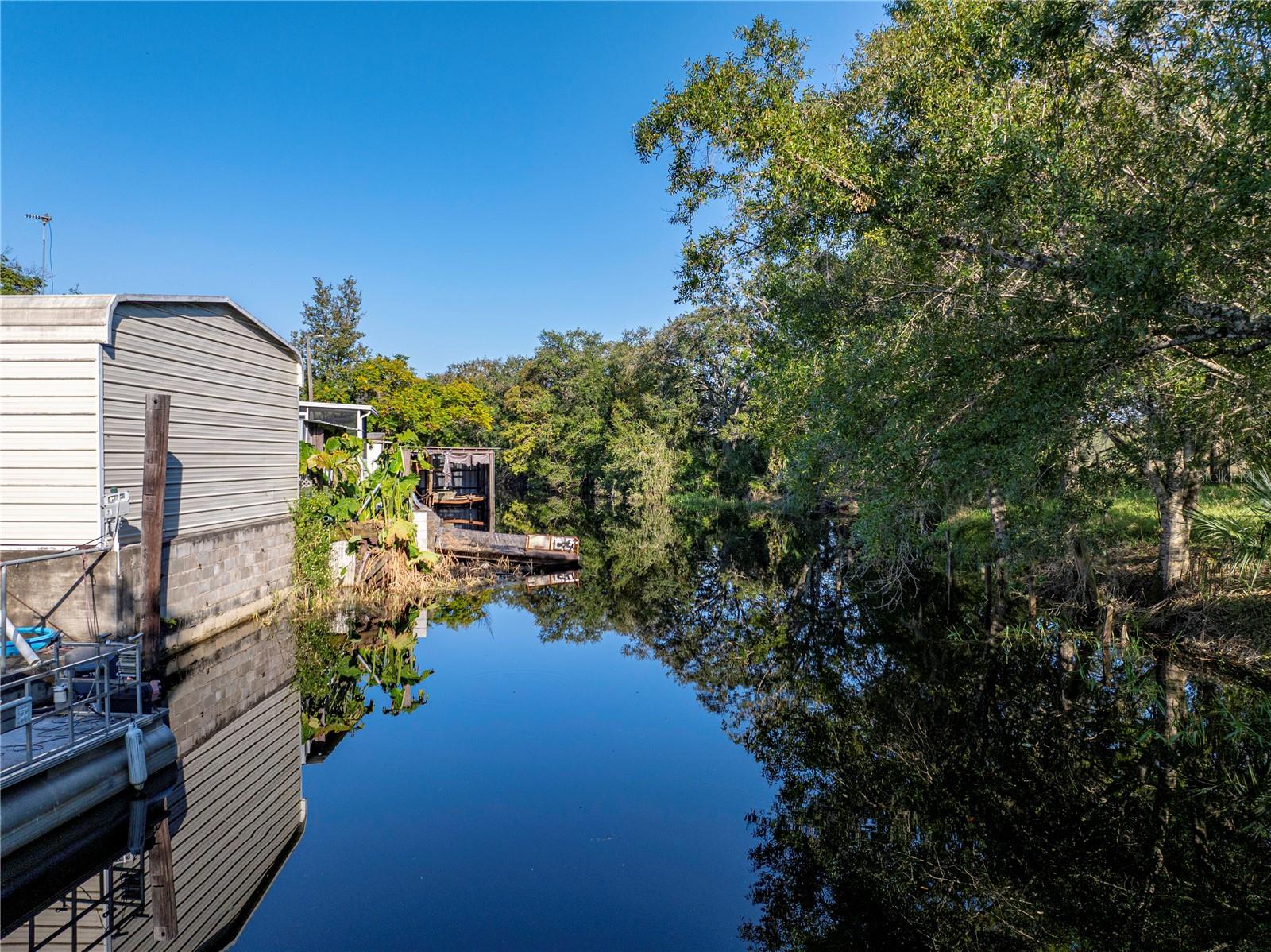 Image 18 of 22 For Lake Hatchineha Road