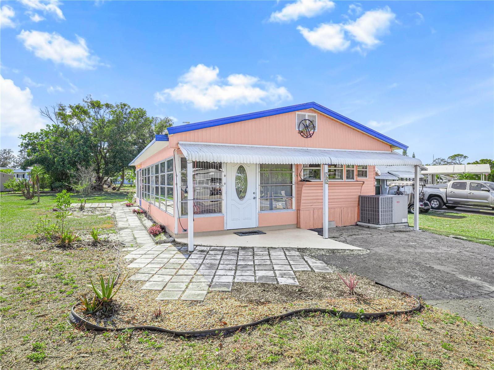 Details for 29 Saddlebag Trail N, LAKE WALES, FL 33898