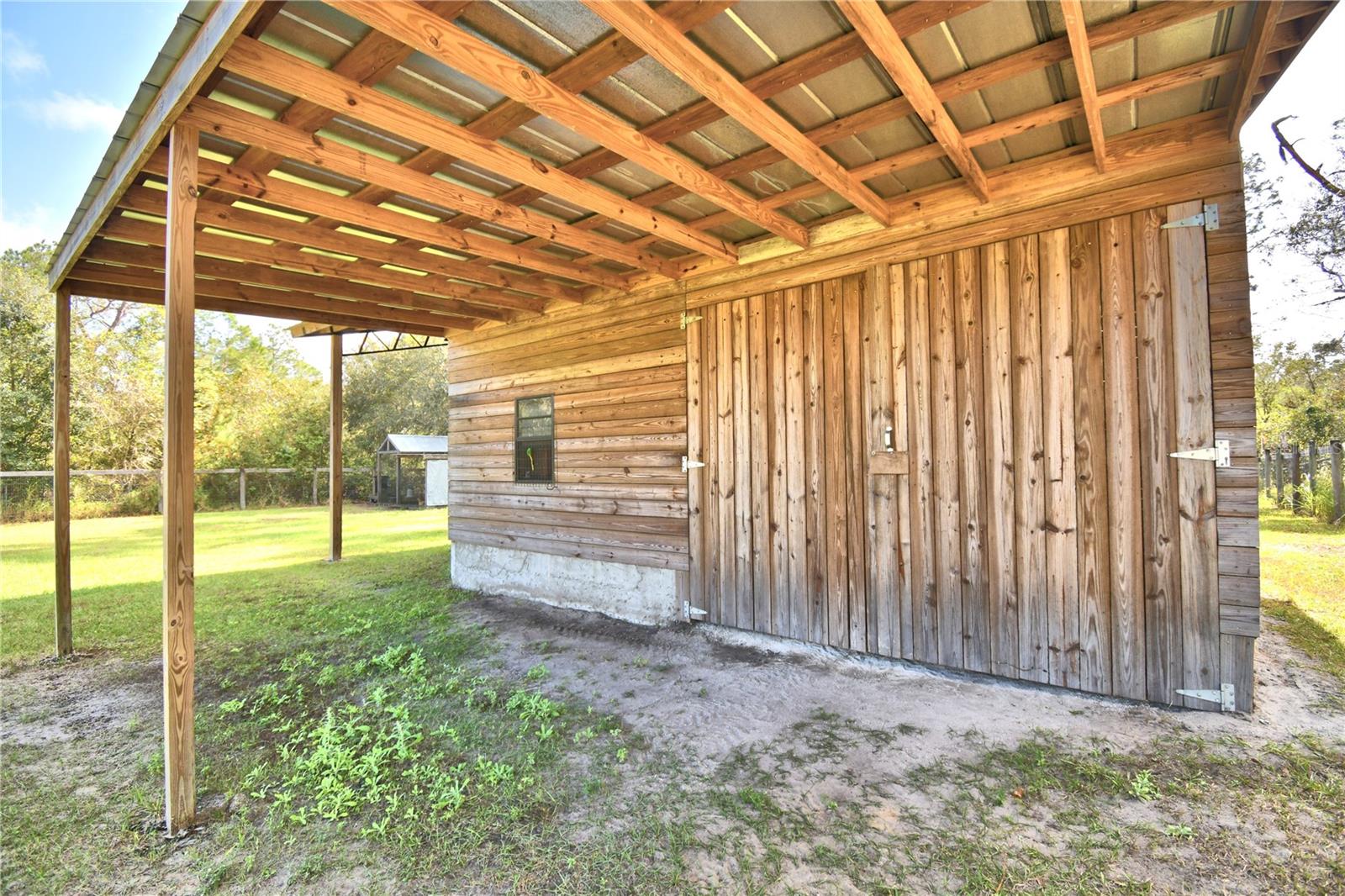 Image 40 of 45 For 117 Lake Caloosa Landing