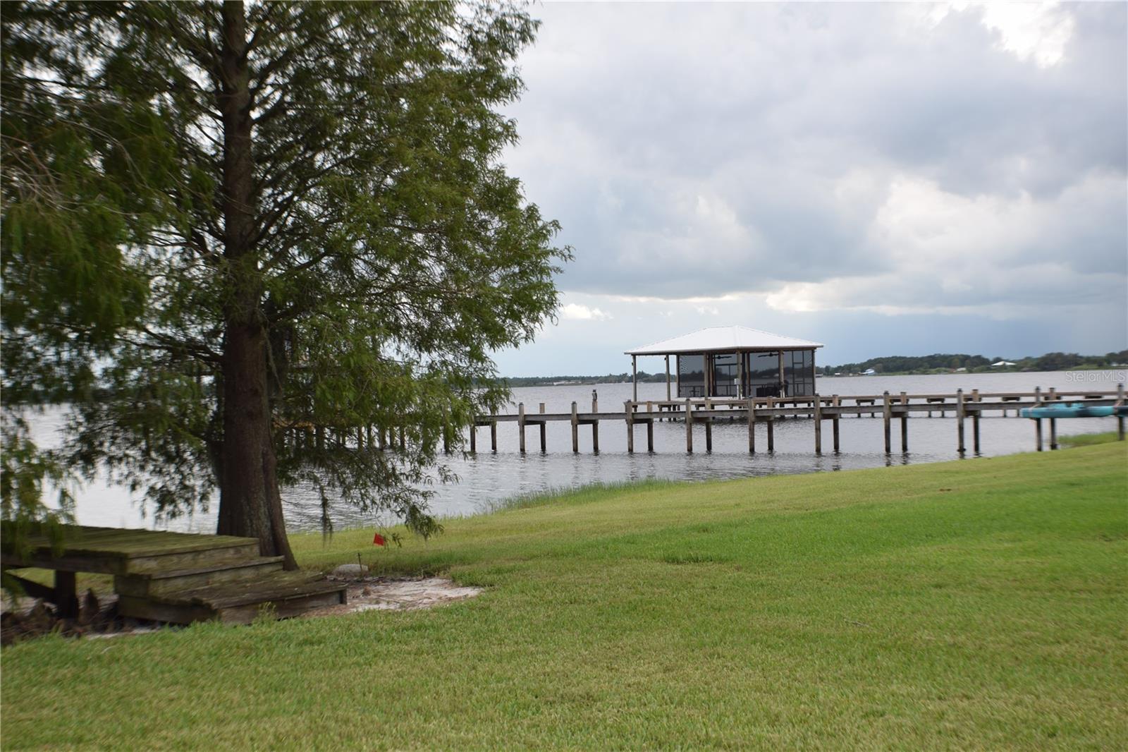 Image 4 of 6 For 7896 Lake Buffum Shore Road