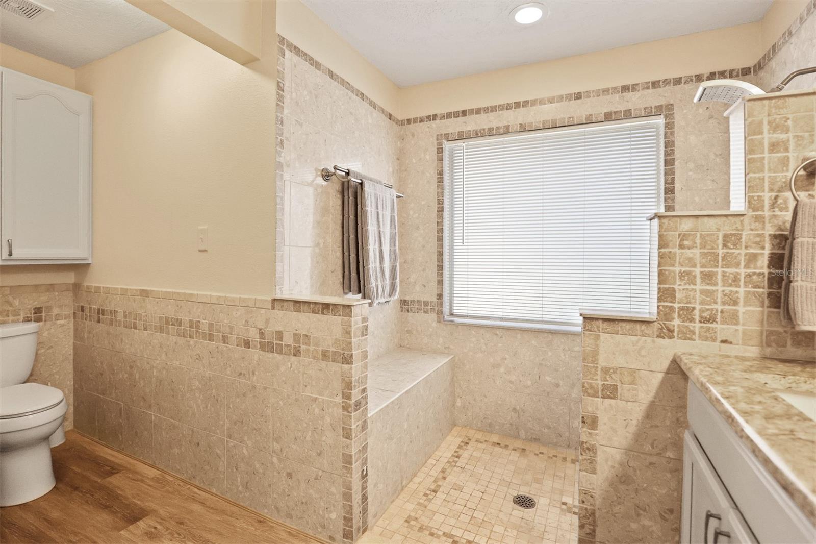 Image 10 of 37 For 1018 Destin Drive