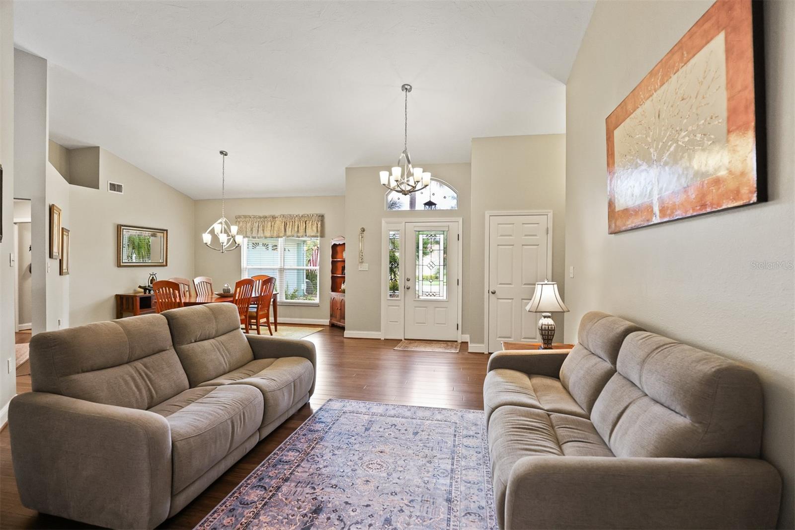Image 12 of 37 For 1018 Destin Drive