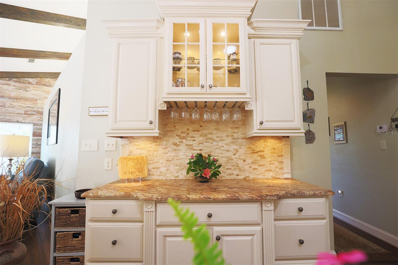 Image 18 of 37 For 1018 Destin Drive