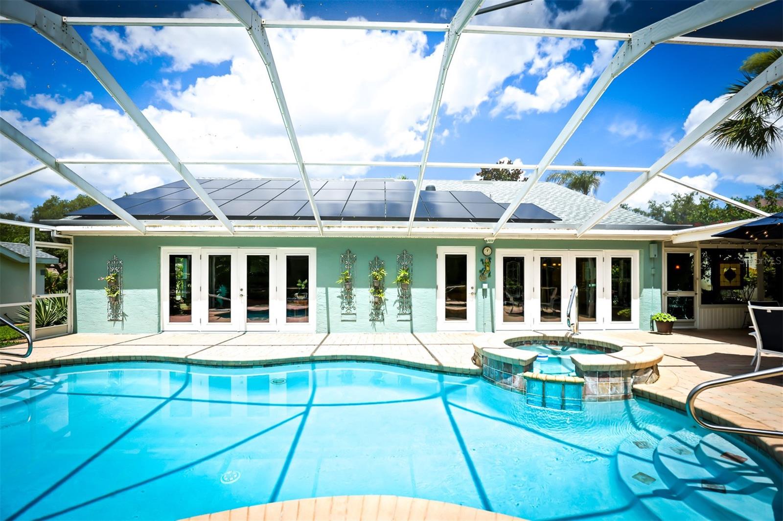 Image 24 of 37 For 1018 Destin Drive