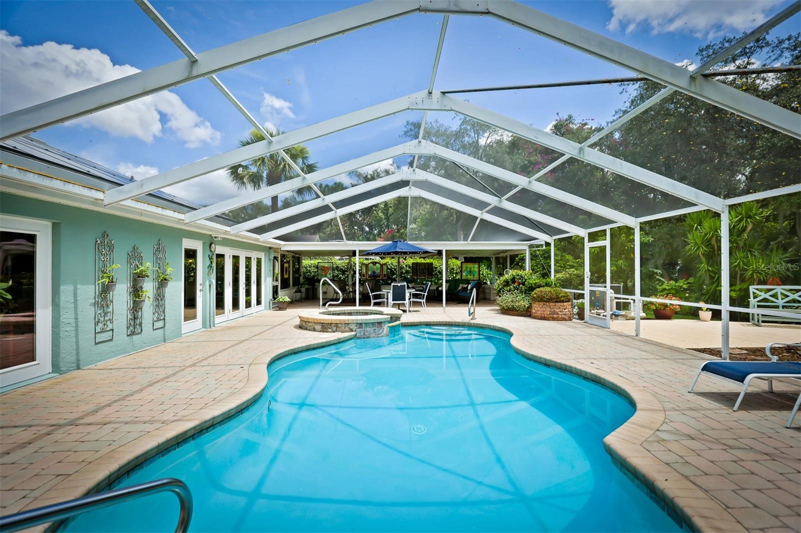 Image 25 of 37 For 1018 Destin Drive