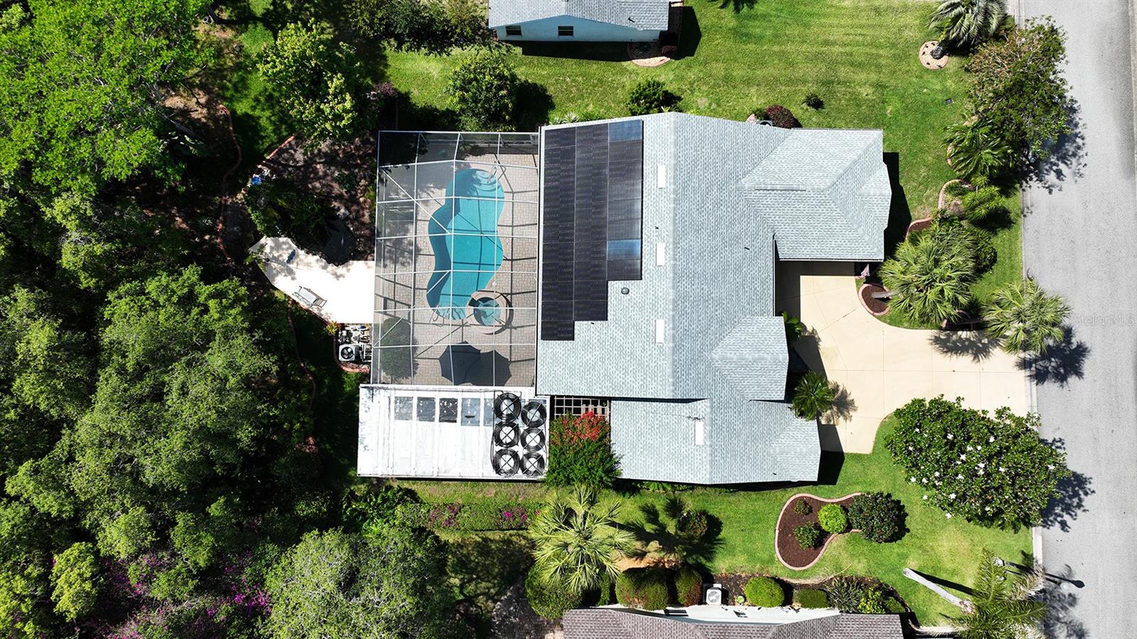 Image 32 of 37 For 1018 Destin Drive