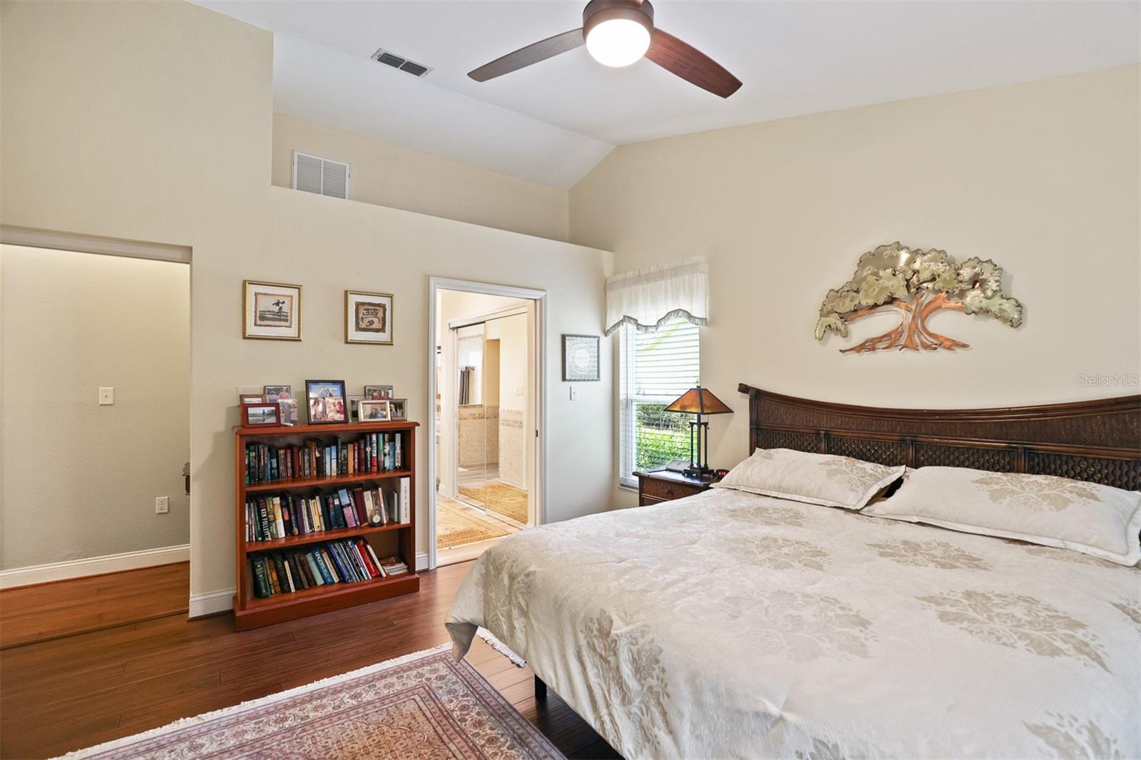 Image 7 of 37 For 1018 Destin Drive