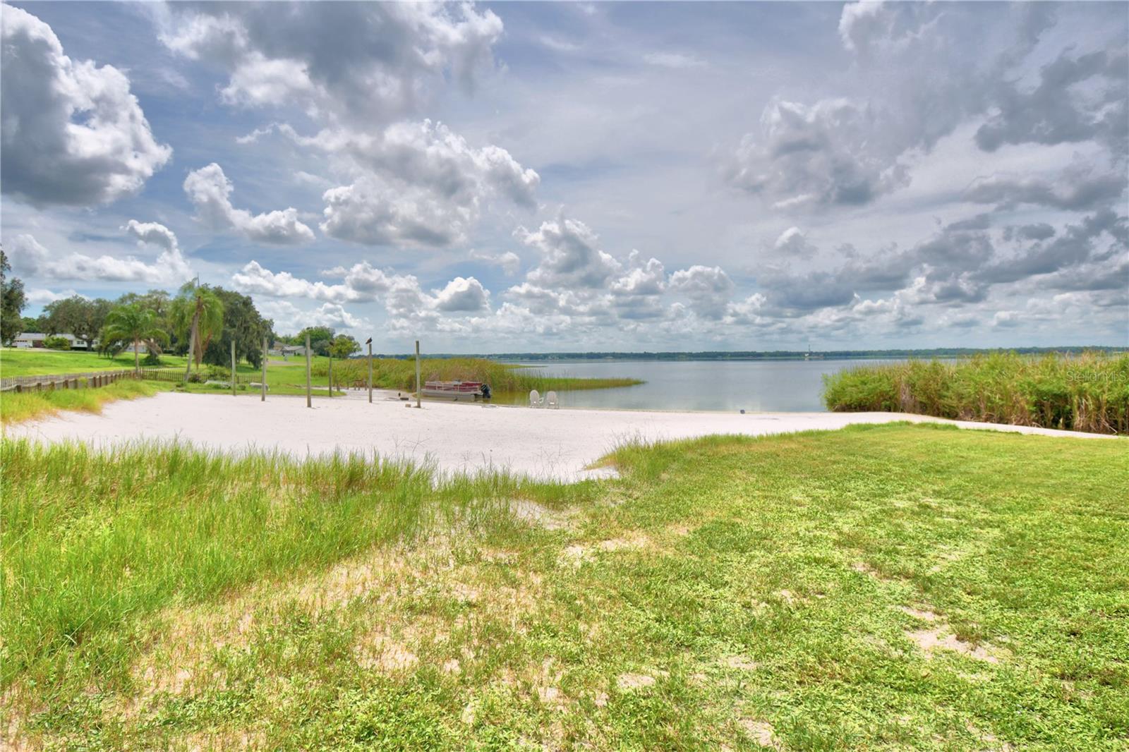 Image 20 of 48 For 301 Clinch Lake Boulevard