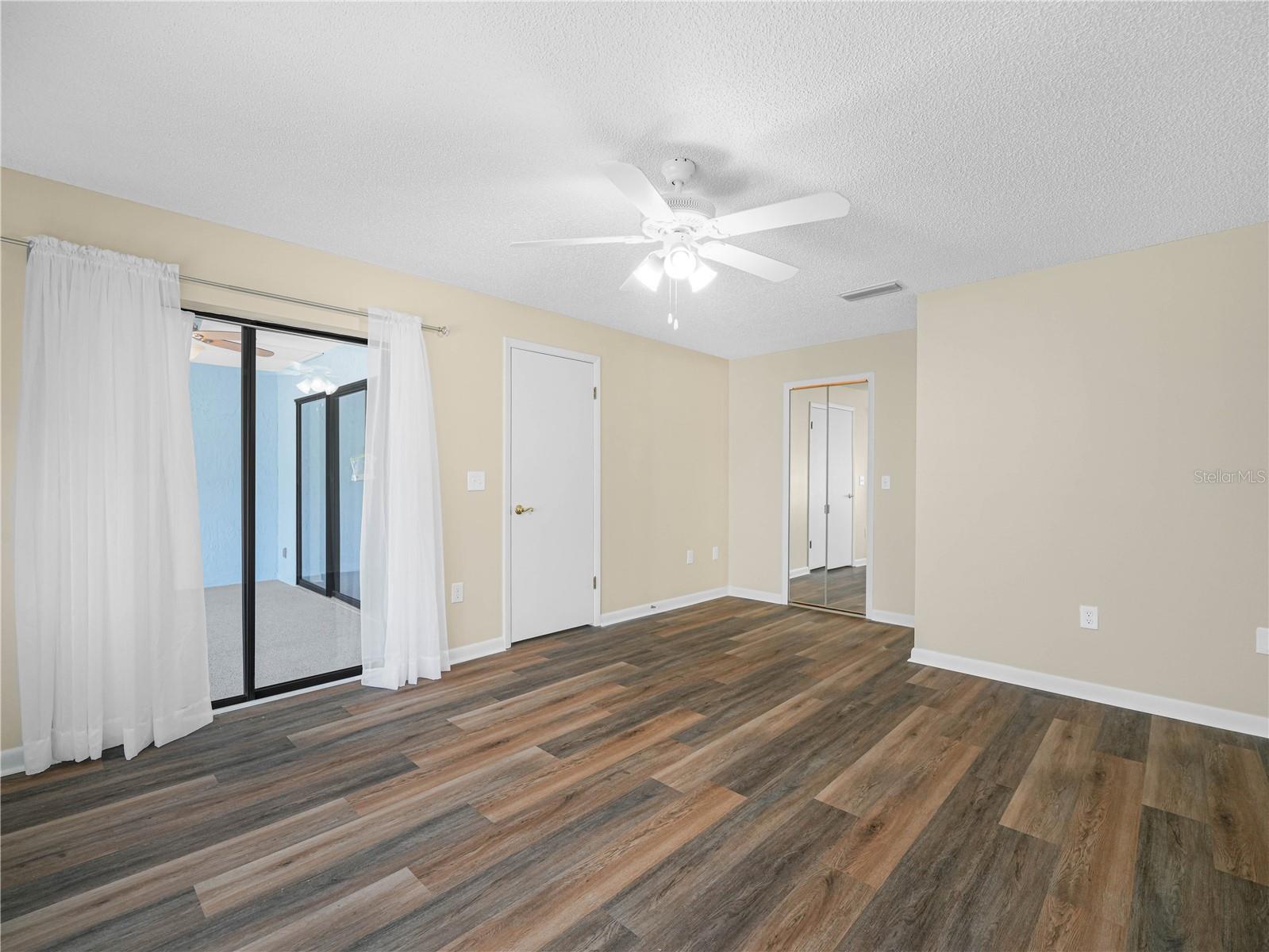 Image 12 of 31 For 2809 Granada Court 5