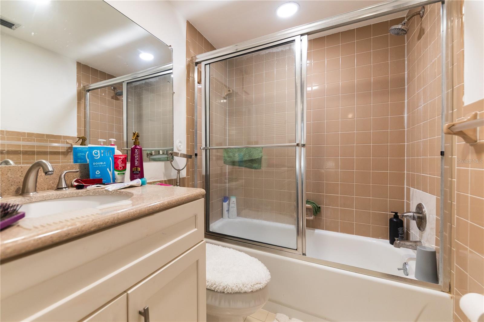Image 6 of 8 For 821 Orchid Springs Drive 821