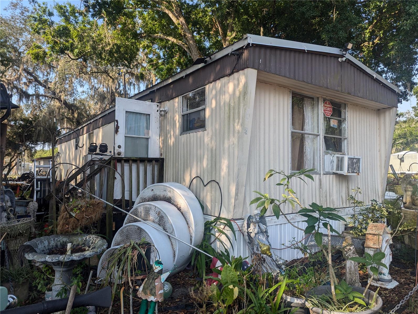 Listing Details for 2542 Black Bass Drive, LAKE WALES, FL 33898