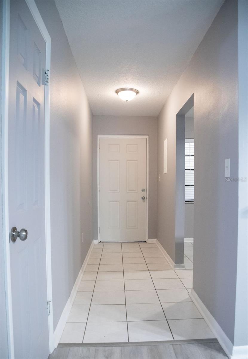Image 3 of 40 For 130 Johnson Avenue 206