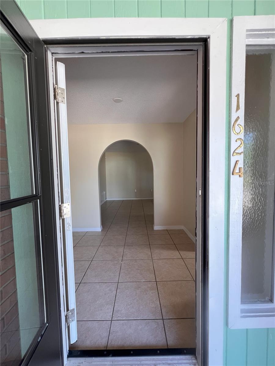 Image 11 of 79 For 1624 Lagrange Avenue