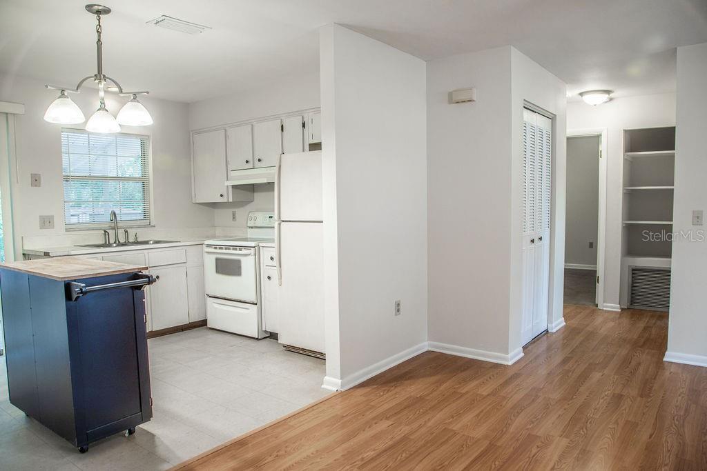 Image 6 of 54 For 4725 Kayworth Road