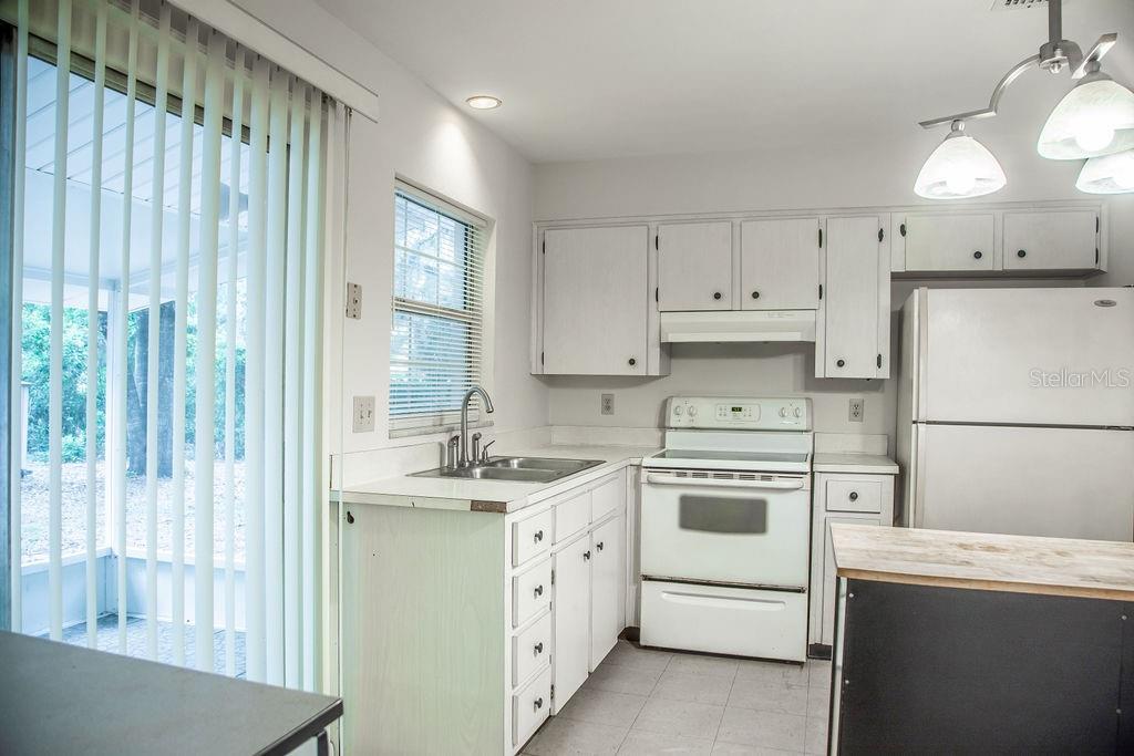 Image 9 of 54 For 4725 Kayworth Road