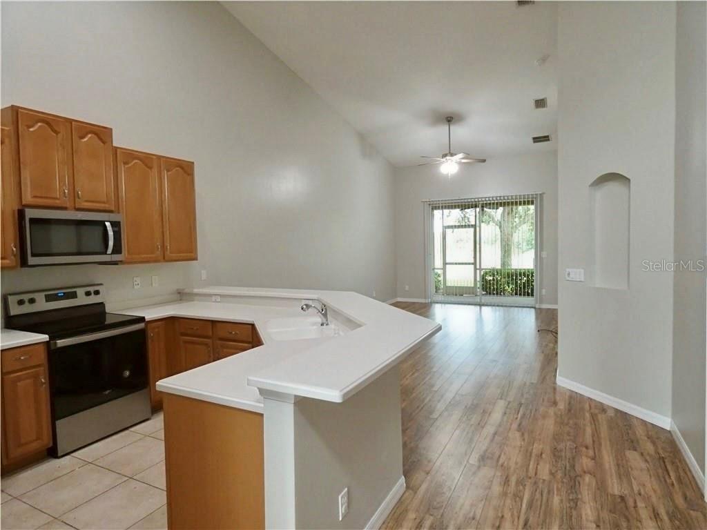 Image 2 of 9 For 2739 Rutledge Court